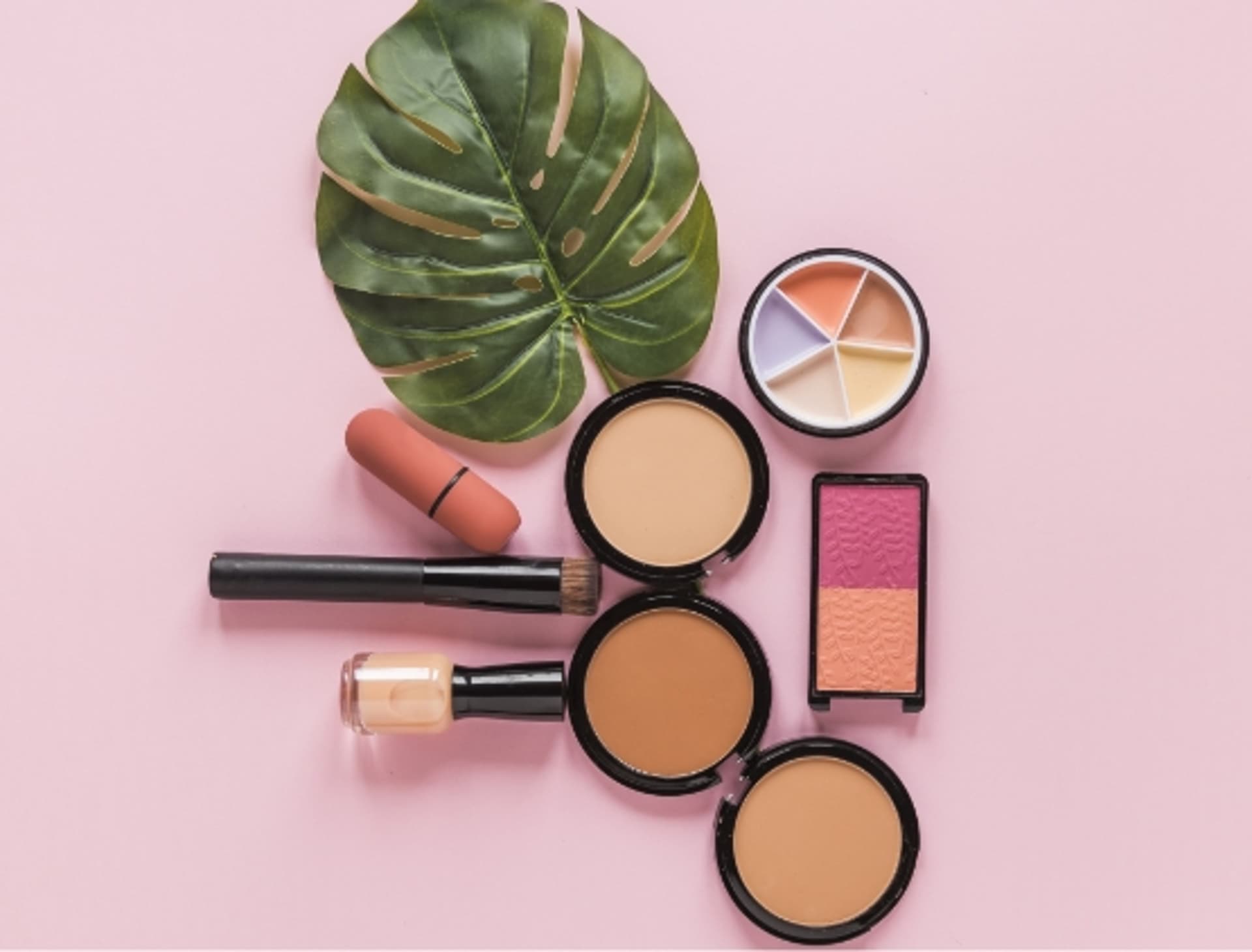 Blush Cremoso ou em Pó: Qual Combina Mais com Você? Blush Cremoso ou em Pó: Qual Combina Mais com Você? - Maquiagem | Bonitas Para Sempre