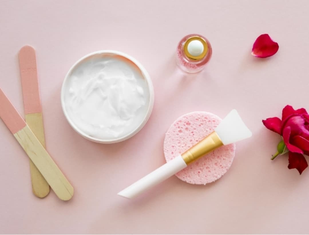 Esfoliação Facial: Como Fazer Sem Irritar e Escolher o Melhor Método